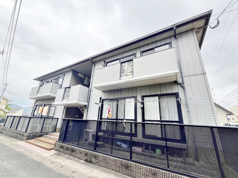 フィールド・KK 202号室 外観