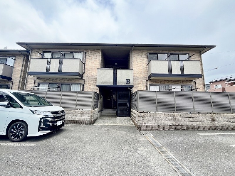 サニーフラット若園　B棟  202号室 外観