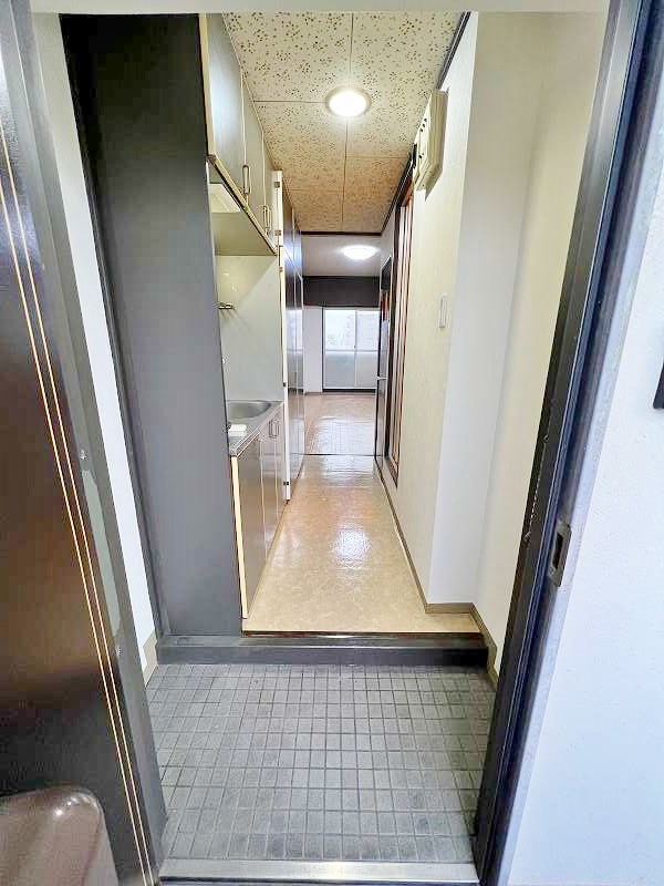 リバーサイド中津口  玄関
