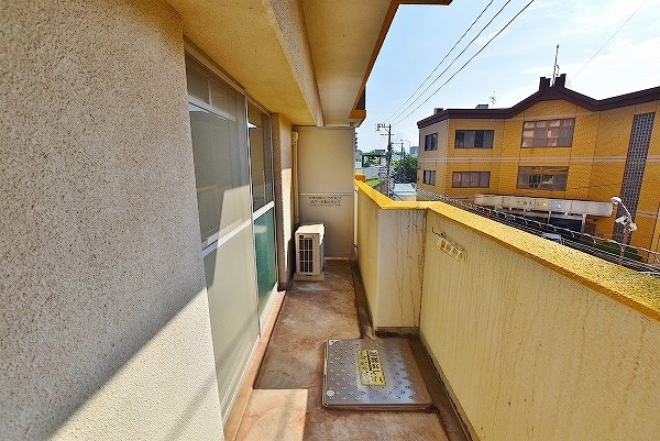 第61川崎ビル  ベランダ