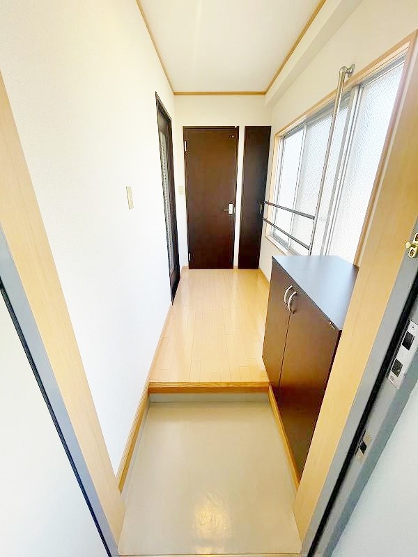 ｄａｉｍａｒｕ　ＢＬＤ 玄関