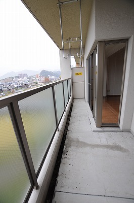 サンヒルズ高野(高齢者向け優良賃貸住宅) ベランダ