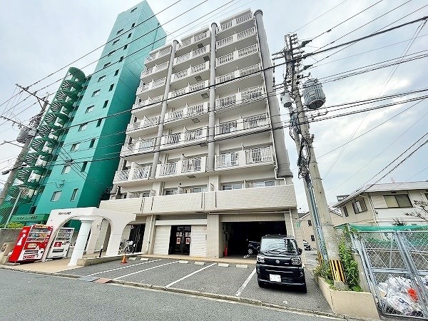 ベルガ中津口 607号室 外観