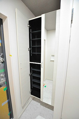 ＡＸＩＯ　ＫＯＫＵＲＡ（アクシオ小倉） 玄関