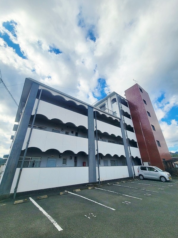 Ｒｅｇａｌｏ小倉南壱番館(レガロ小倉南壱番館)   その他外観1