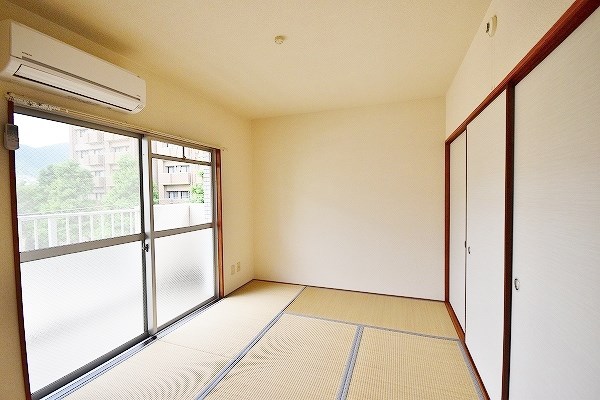 シャトレ東新町 ベッドルーム