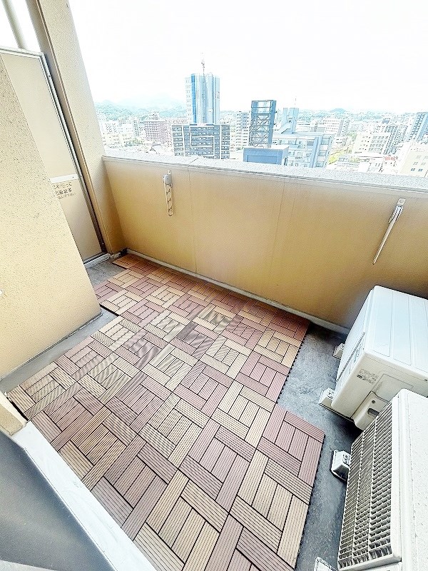 ウィングス城野駅前 ベランダ