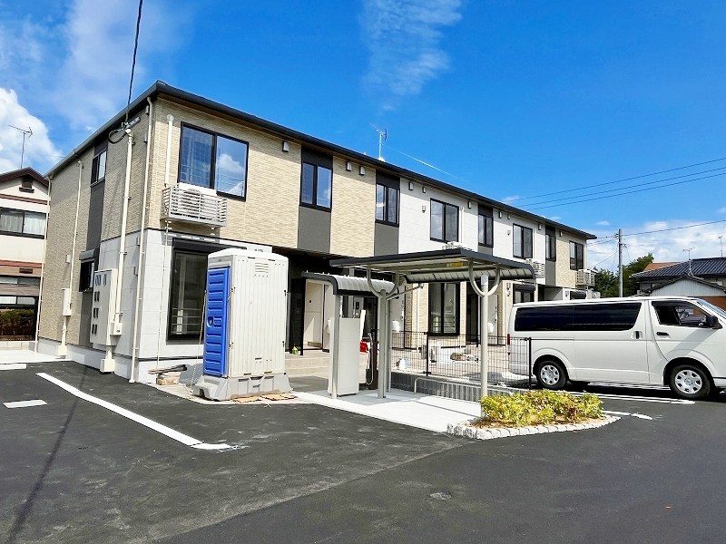 フィールズイーストA   104号室 外観