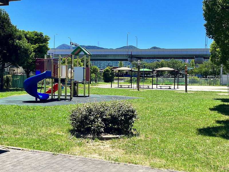 エーアスト湯川Ｂ  周辺画像6