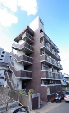 プレアール南小倉 202号室 外観