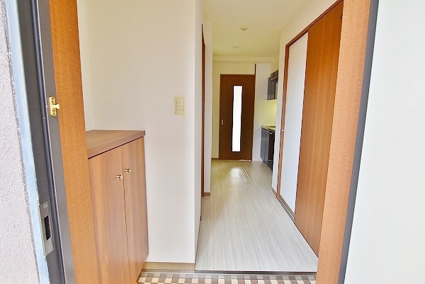 ＬＥＡＤ室町（リード室町） 玄関