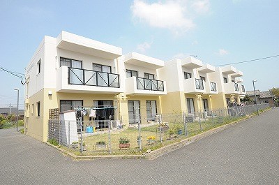 プレザントタウンB  8号室 外観