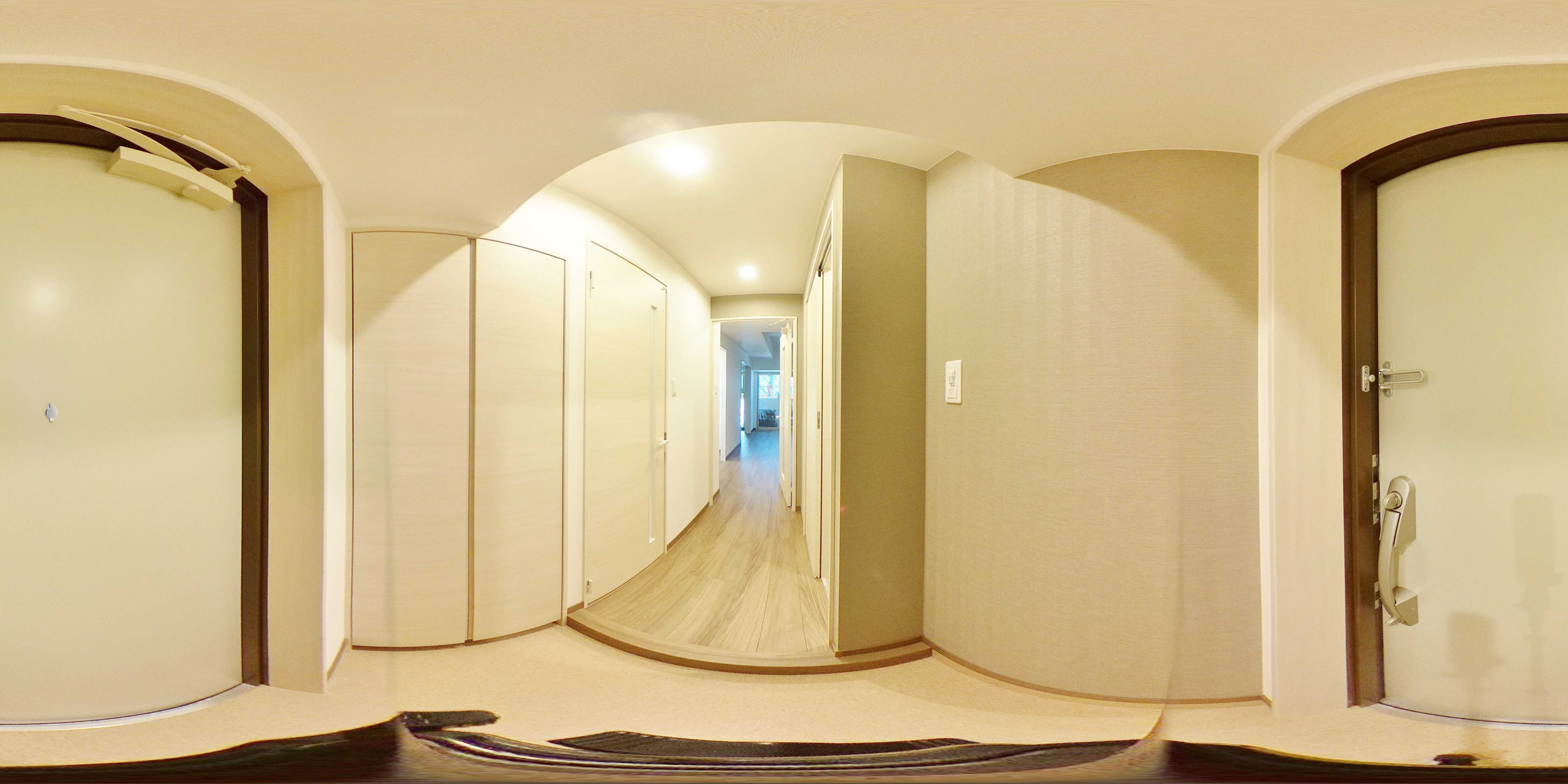 THE APARTMENT開（ジ アパートメントカイ） 玄関