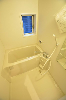 Ｈａｔｔｏｒｉ Ａｐａｒｔｍｅｎｔ（ハットリアパートメント） 風呂画像