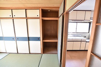 吉田ビル 収納