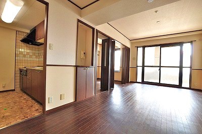 ニューサンリバー１２番館 リビング