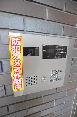 寿山ビル エントランス