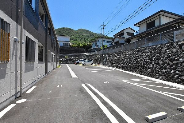 Greenhills小文字（グリーンヒルズ小文字） 駐車場
