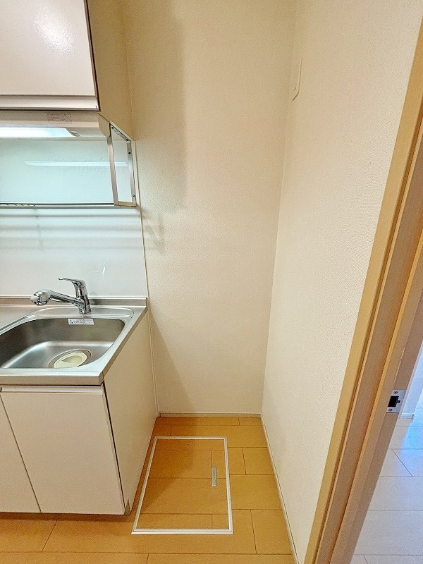 ラインハイム足立山Ｄ キッチン