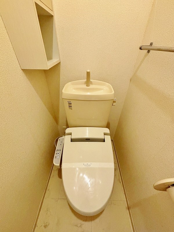 ラインハイム足立山Ｄ トイレ