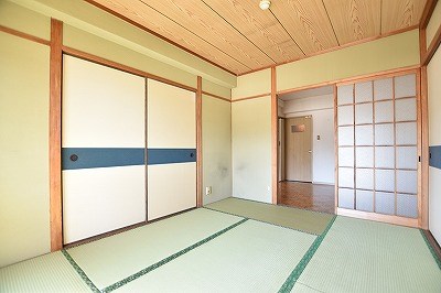 吉田ビル ベッドルーム