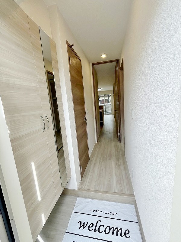 D-ROOM　N.T 玄関