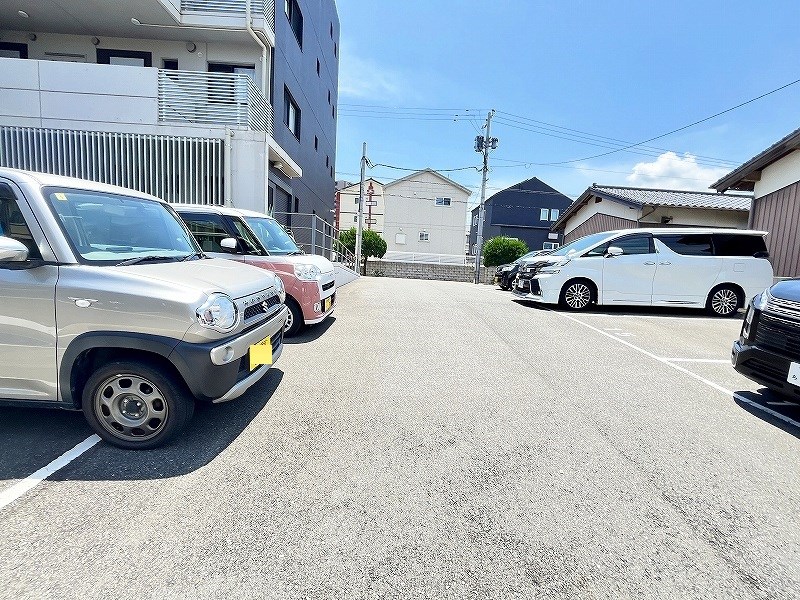ＲＩＯ　ＣＥＲＥＺＯ(リオセレッソ)　 駐車場