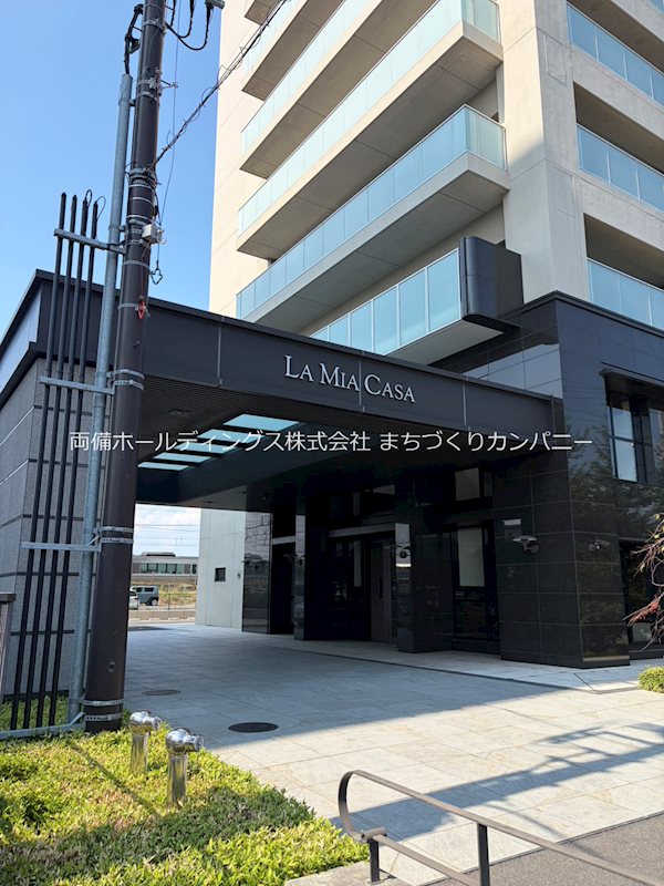 LA MIA CASA エントランス