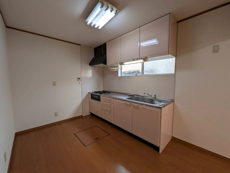 津島新野戸建て キッチン