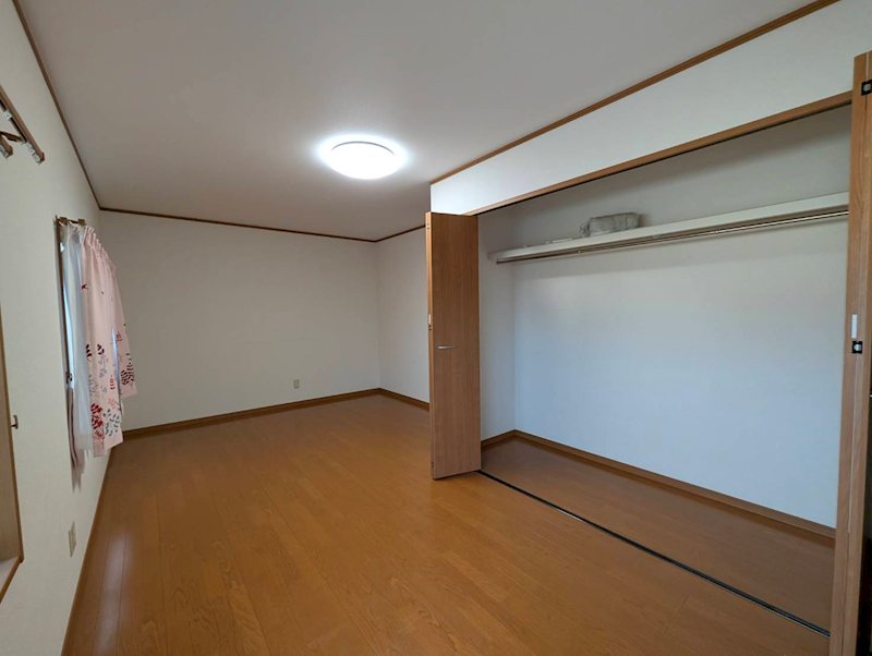 津島新野戸建て ベッドルーム