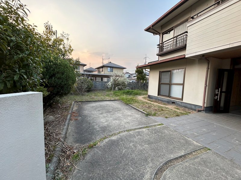 関戸建て 間取り