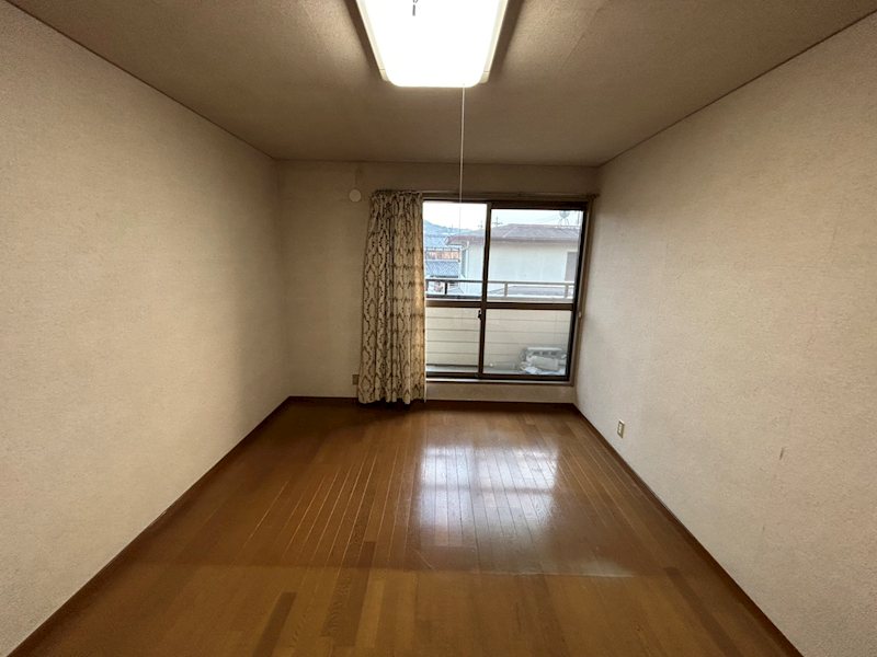 関戸建て ベッドルーム