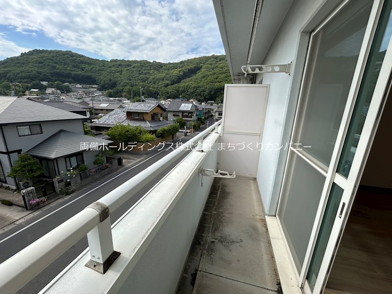 サニーコート岡大西 ベランダ