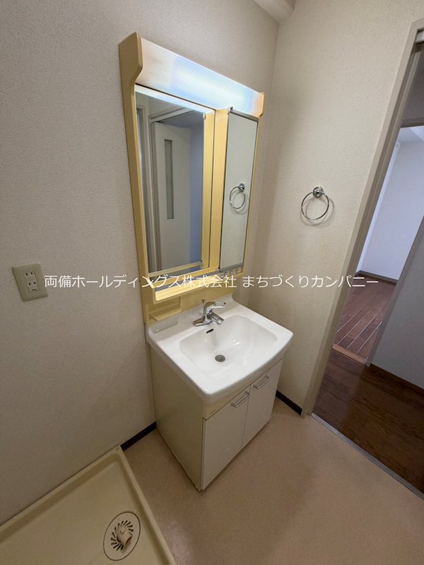 シティウエストコート 洗面所