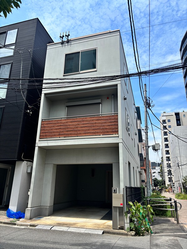 神山町貸家 外観