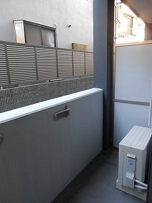 エスティメゾン新中野 ベランダ