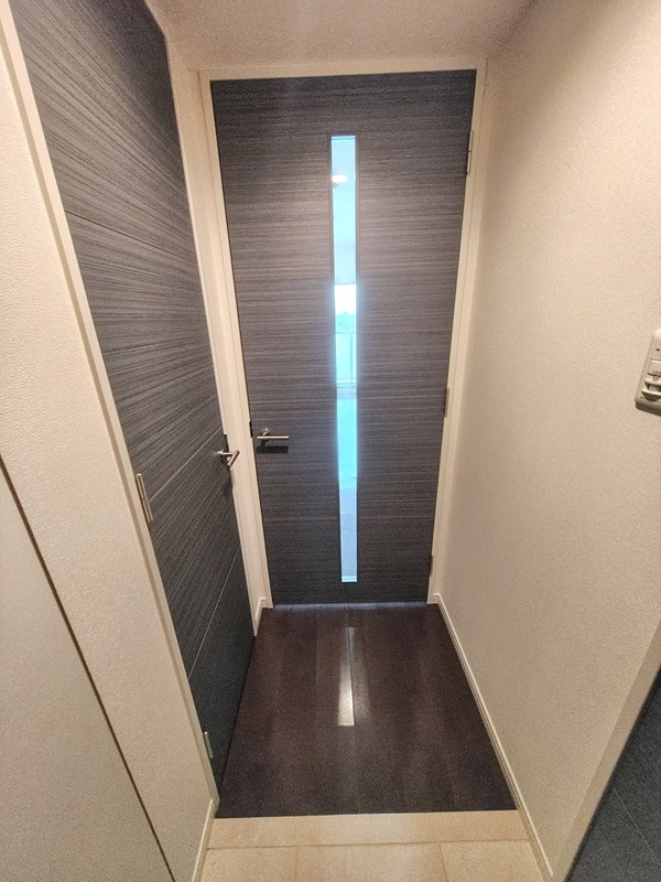 エスティメゾン王子 玄関