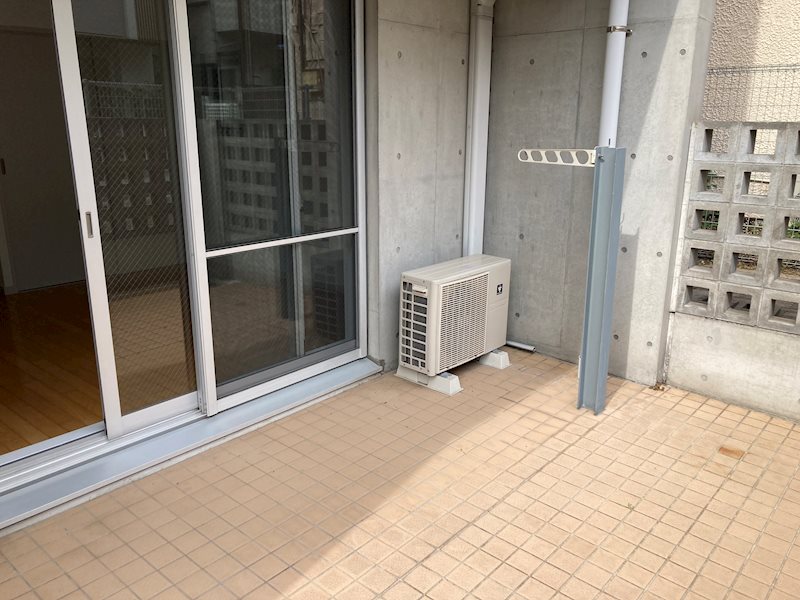 ラティエラ大岡山 ベランダ