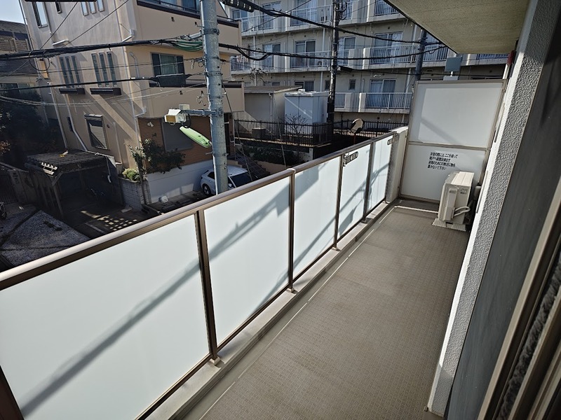 エスティメゾン代沢 ベランダ