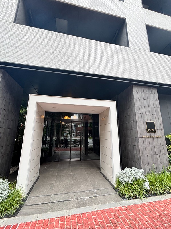 MINAMIAZABU　NORTH エントランス