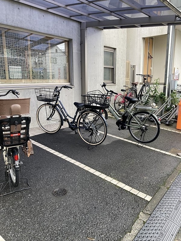 ＨＩＲＯ　ＡＰＴＭＴ 駐車場