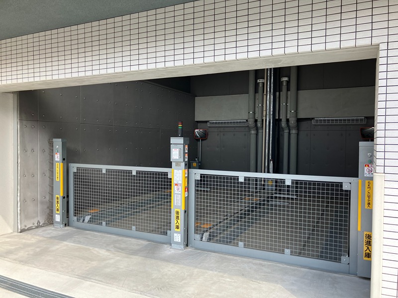 ラティエラ西横浜 駐車場