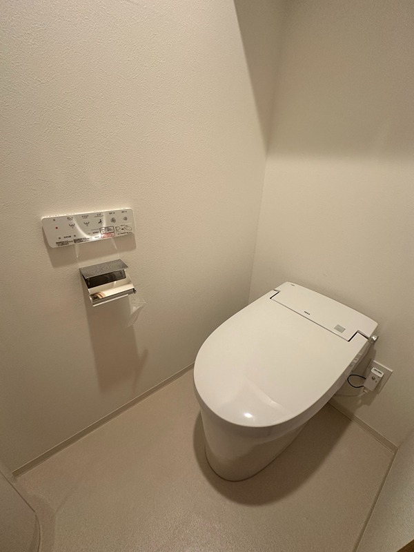KOMABA　WEST トイレ