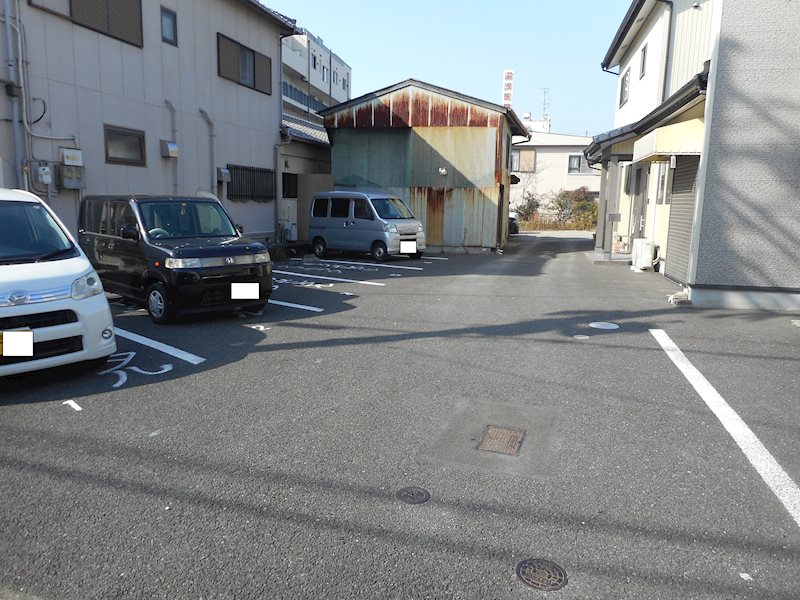 石橋屋駐車場(N214) その他