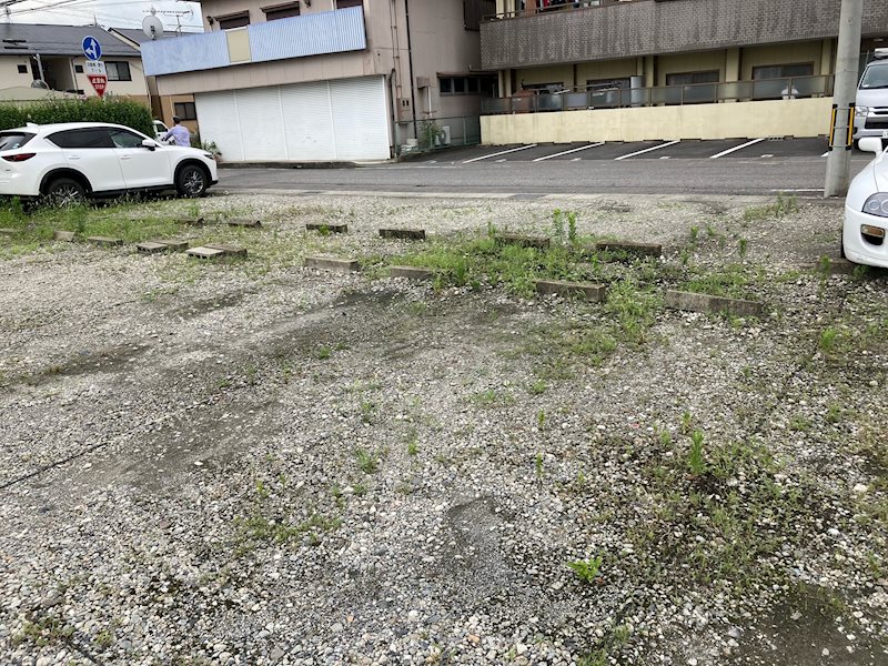 河原西駐車場 駐車場