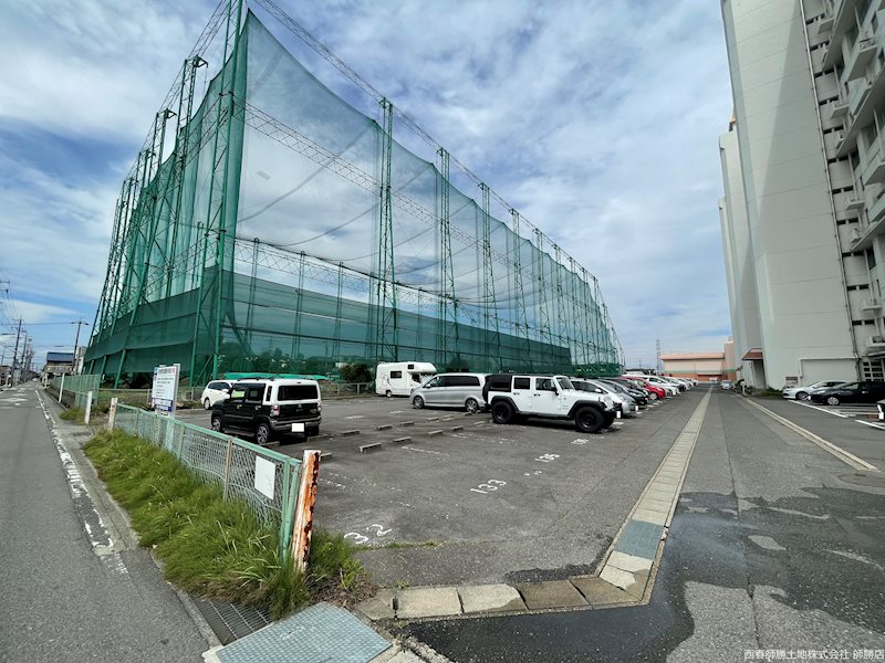 尾州開発師勝駐車場 駐車場