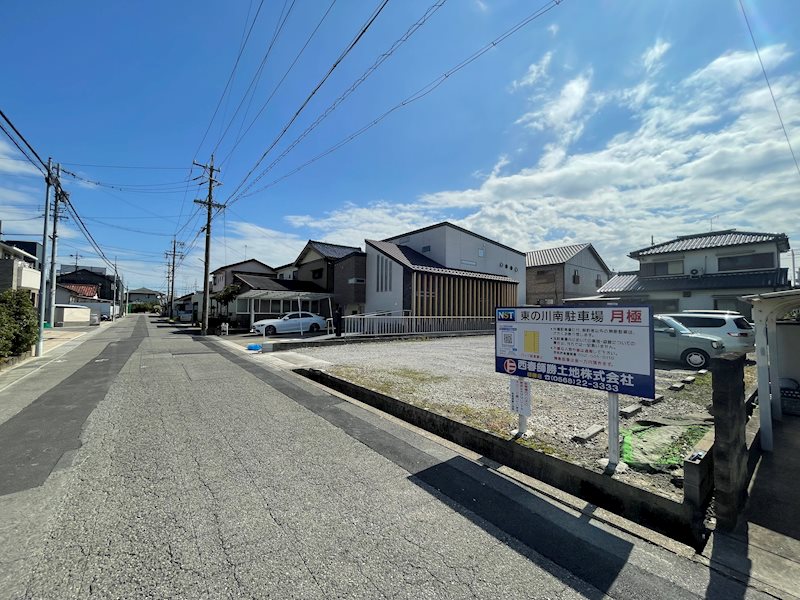 東の川南駐車場 駐車場