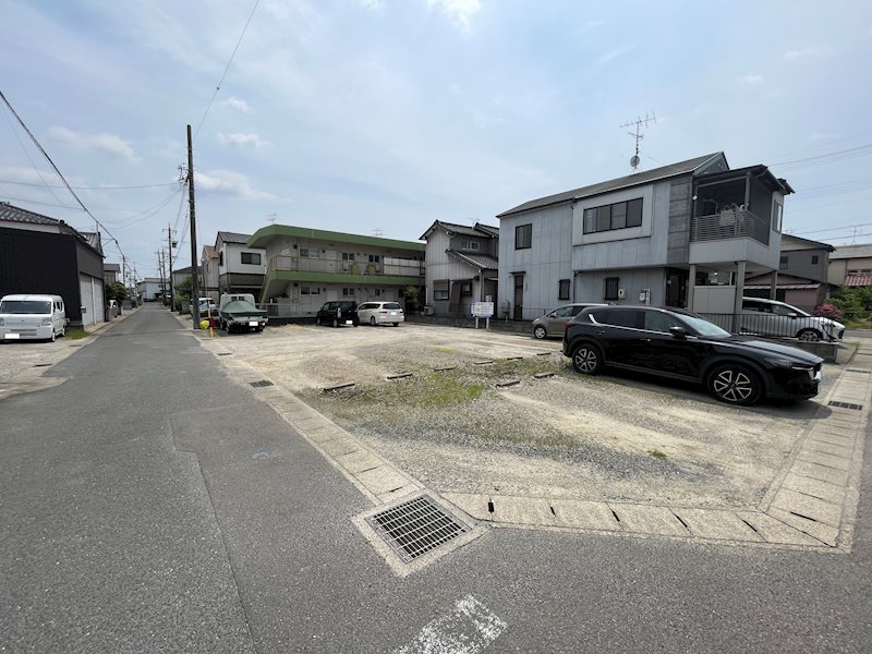 女夫越53パーキング 駐車場