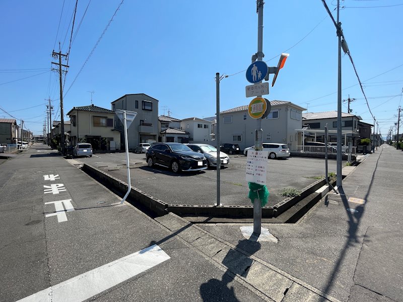 小烏東駐車場 駐車場