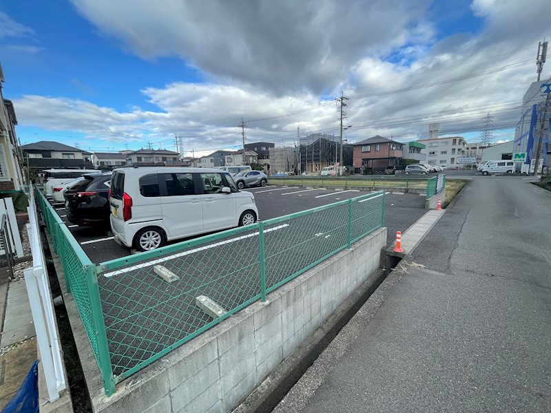 曙南駐車場 駐車場